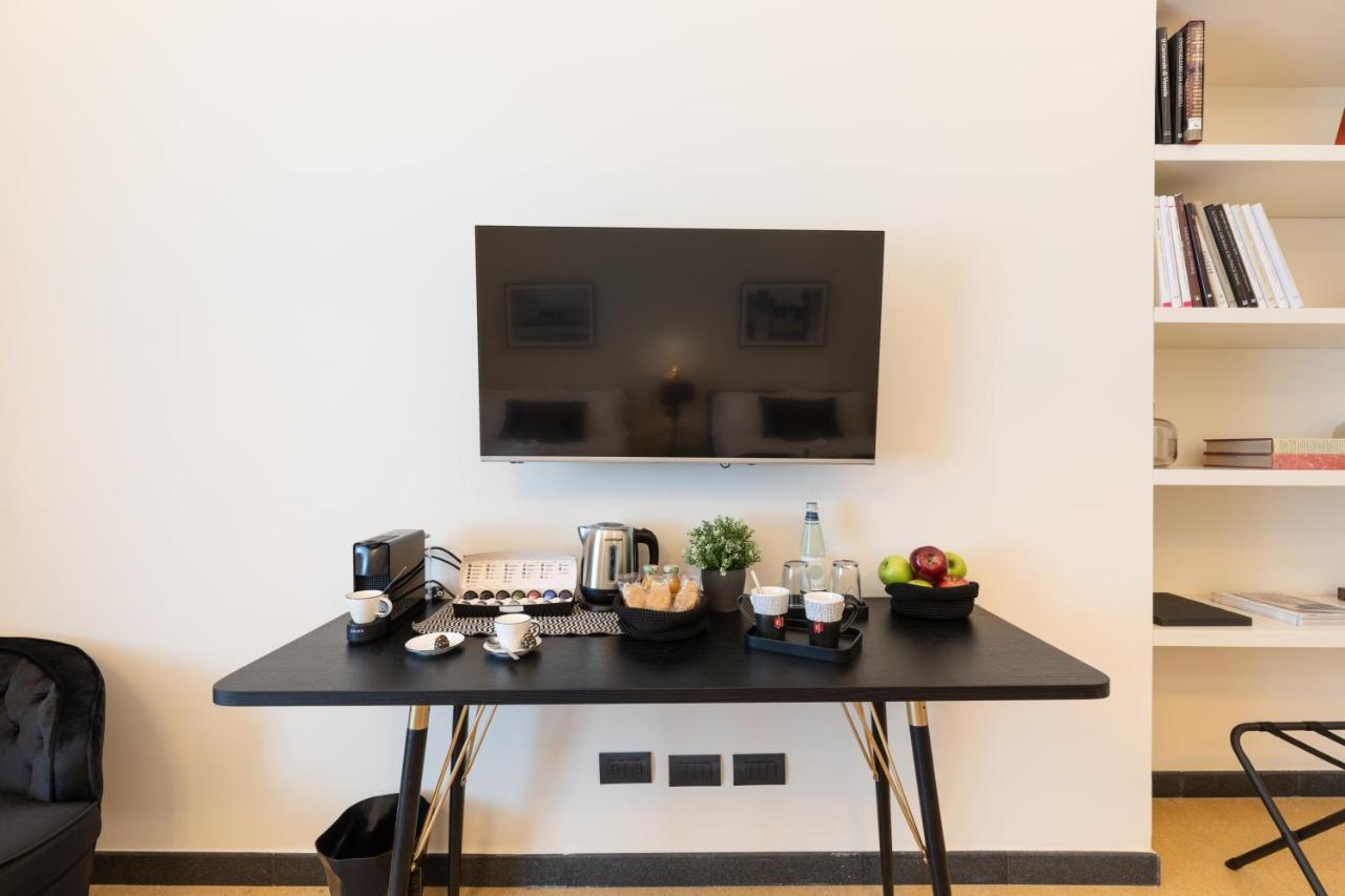 Foresteria Di Piazza Cavour - Luxury Suites & Guest House Rom Exteriör bild