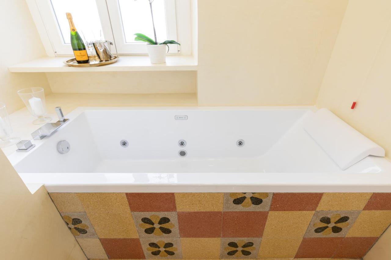 Foresteria Di Piazza Cavour - Luxury Suites & Guest House Rom Exteriör bild