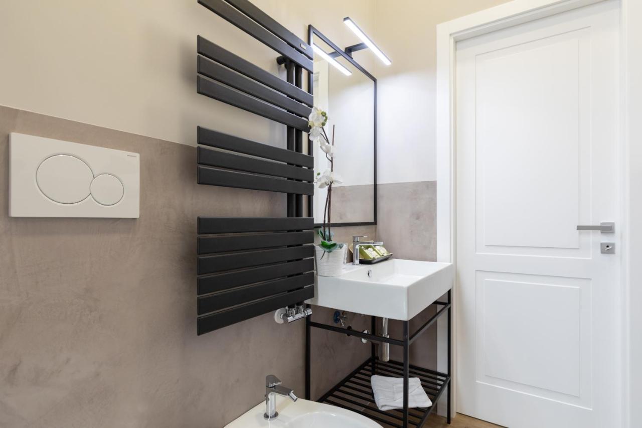Foresteria Di Piazza Cavour - Luxury Suites & Guest House Rom Exteriör bild